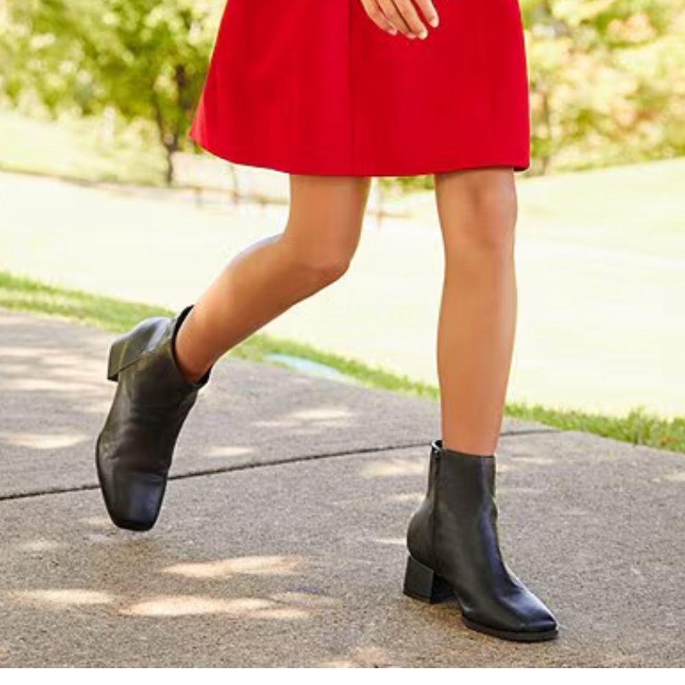 GB Girls' Shirley Leather Block Heel Booties